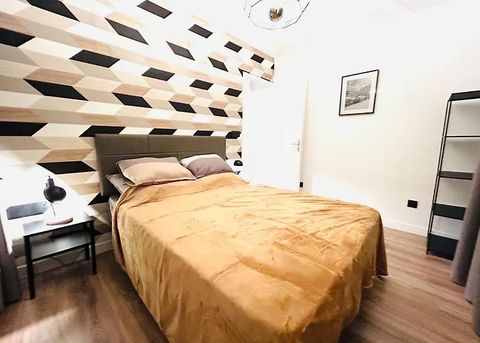 L'univers Automobile Au Coeur De